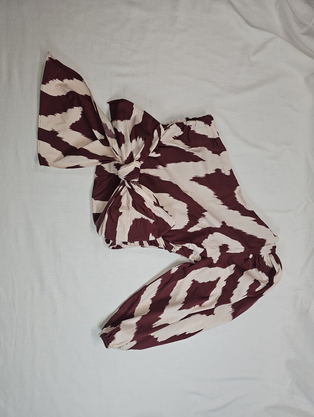 Express One-Shoulder Abstract Print Ruched Top – Size Medium